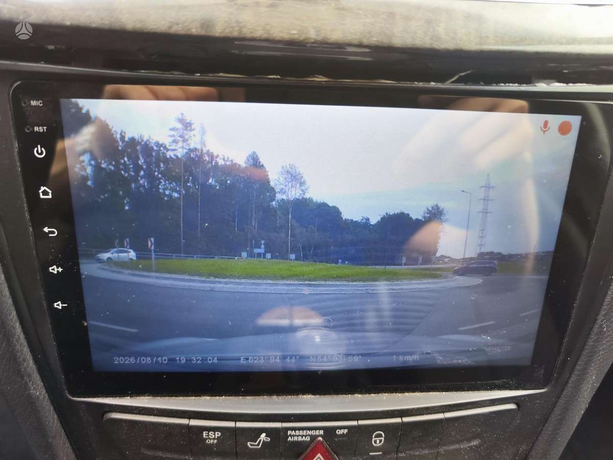 Mercedes-Benz E220, 2.2 l., Седан