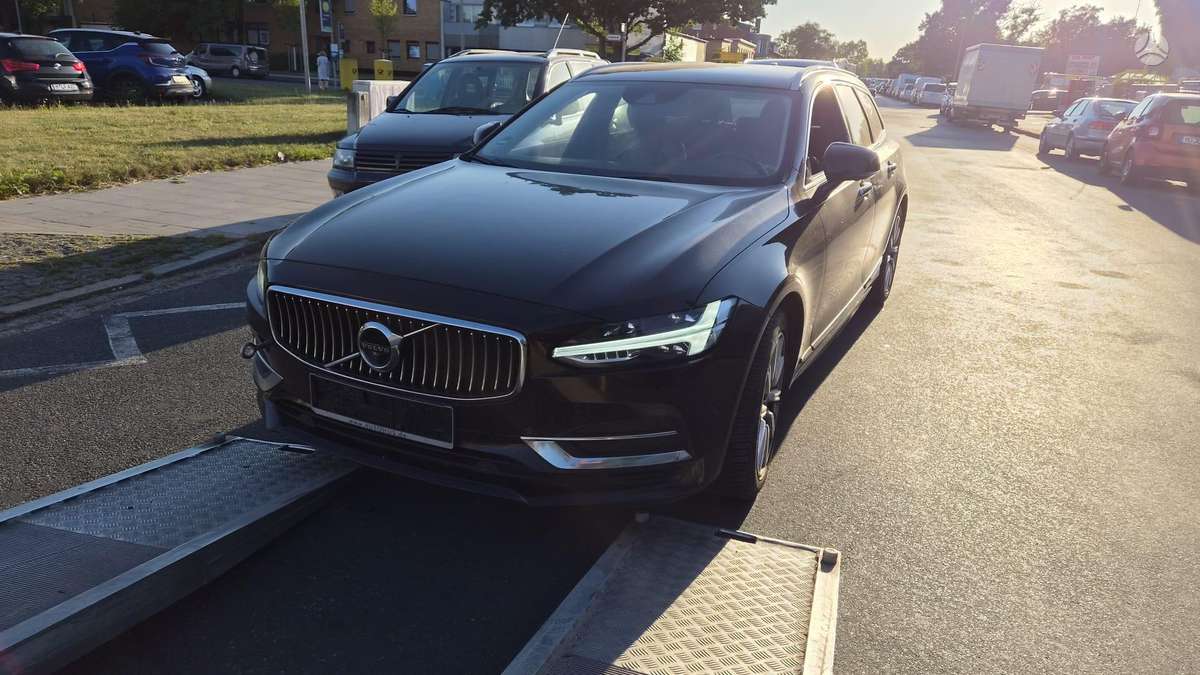 Volvo V90, 2.0 l., Универсал