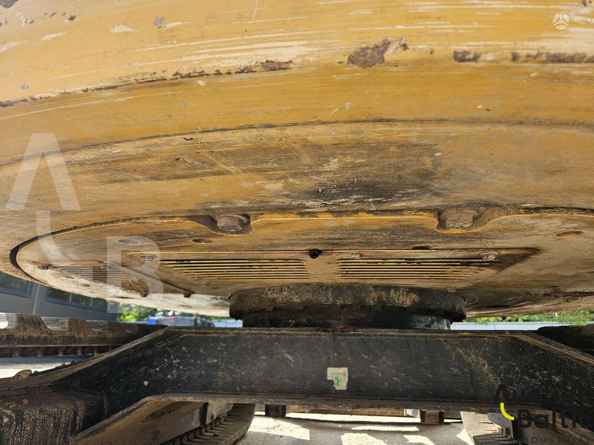 Caterpillar 305.5E2, ekskavatoriai