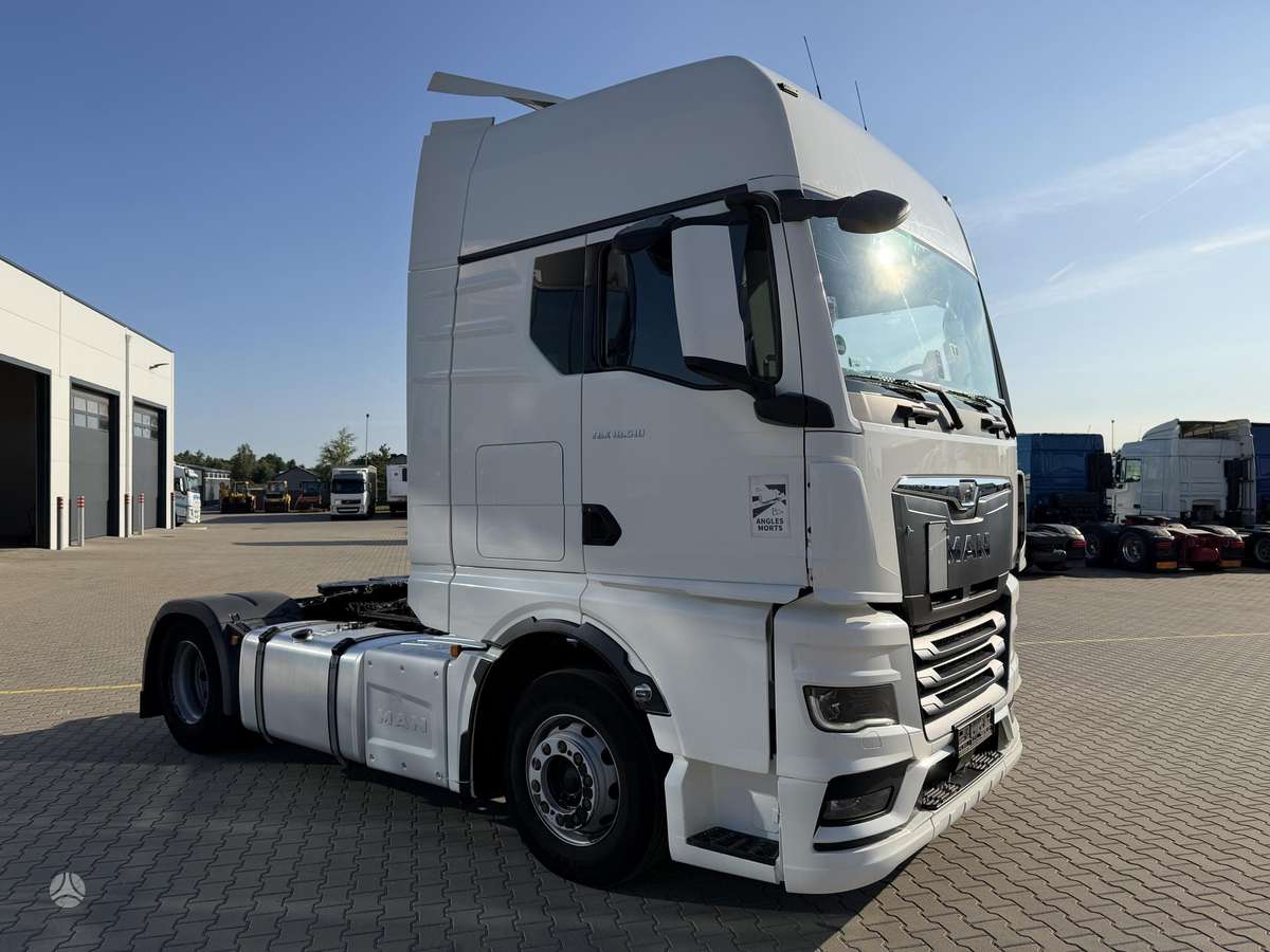 MAN TGX18.510, double sleeper