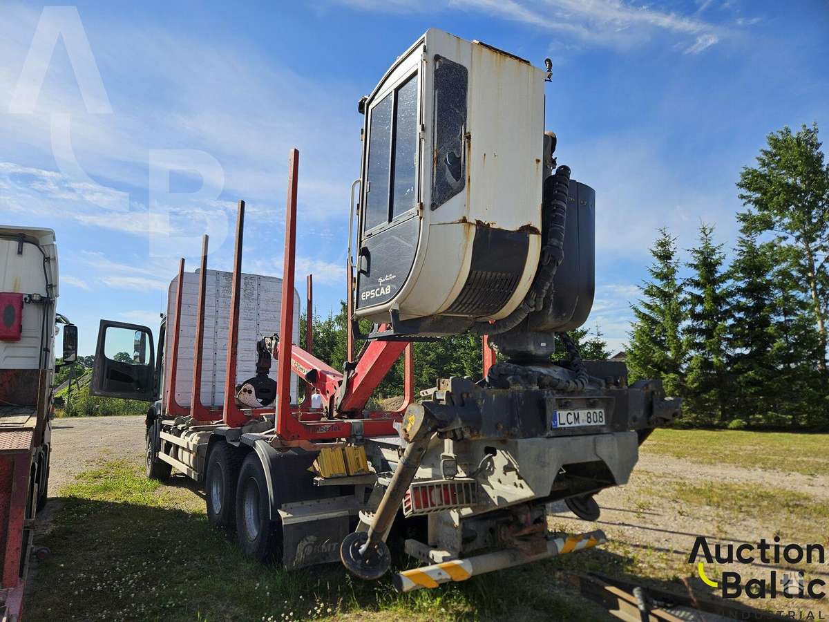Mercedes Arocs 3348, forwarders