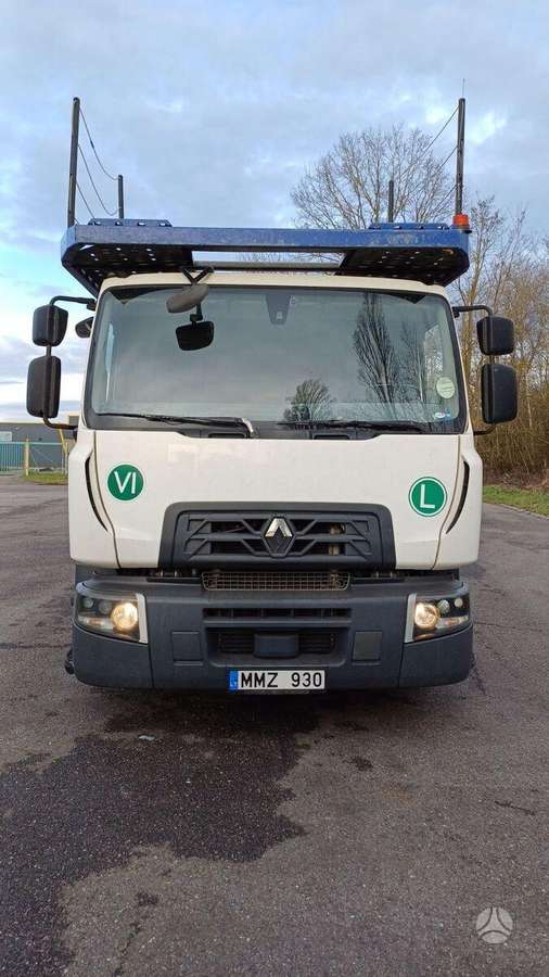 Renault + Kassbohrer 2003, auto transporters