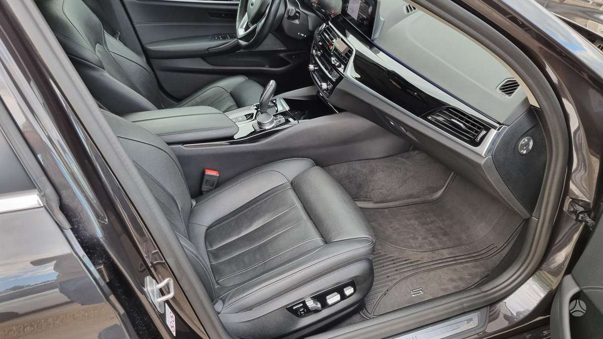 BMW 520, 2.0 l., Универсал