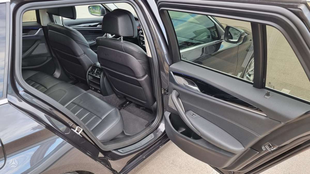 BMW 520, 2.0 l., Универсал