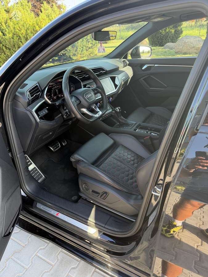 Audi RS Q3, 2.5 l., hatchback