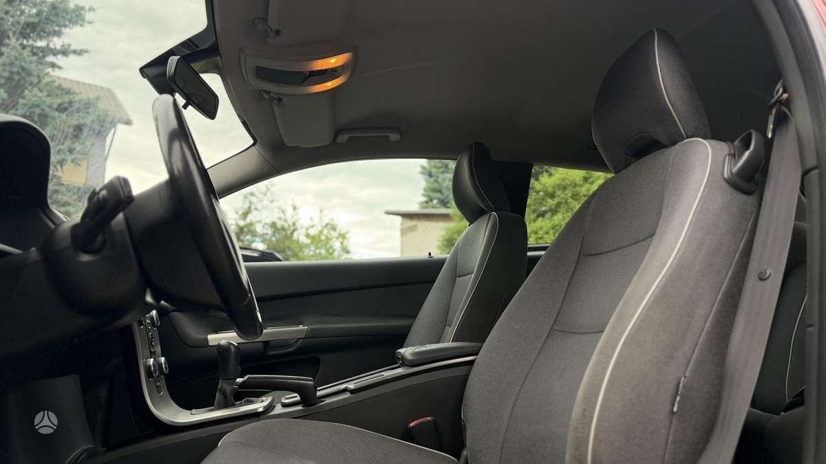 Volvo C30, 1.6 l., hatchback