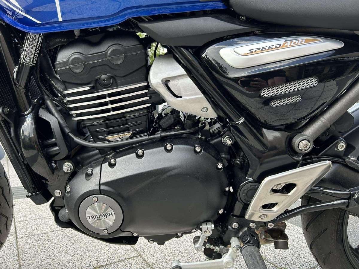 Triumph Speed 400 398cc, street / classic