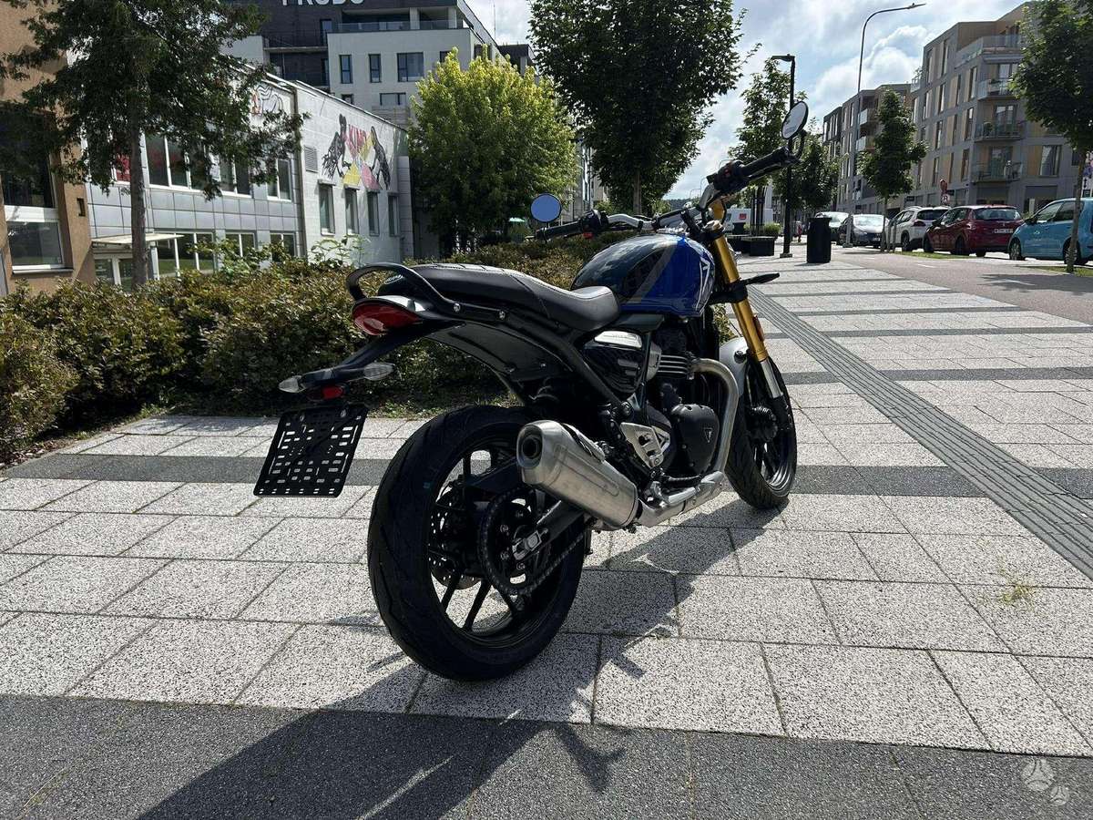 Triumph Speed 400 398cc, street / classic