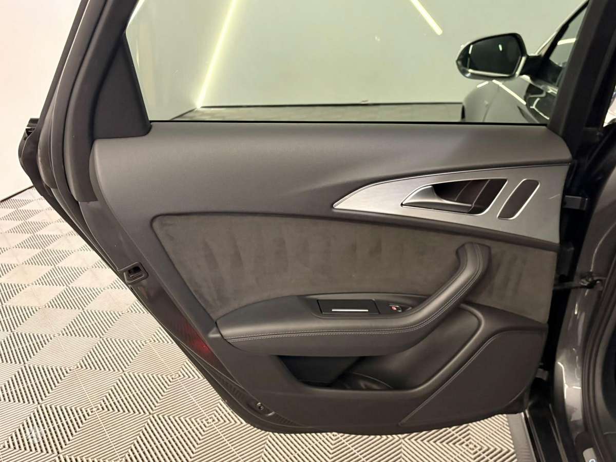 Audi A6, 3.0 l., Универсал