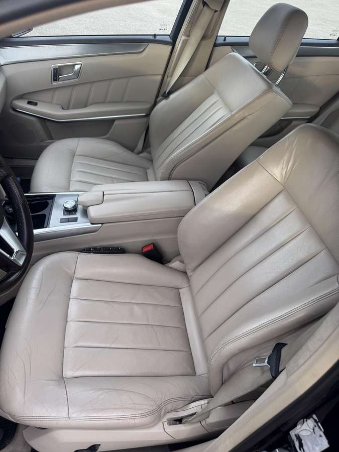 Mercedes-Benz E220, 2.1 l., Седан