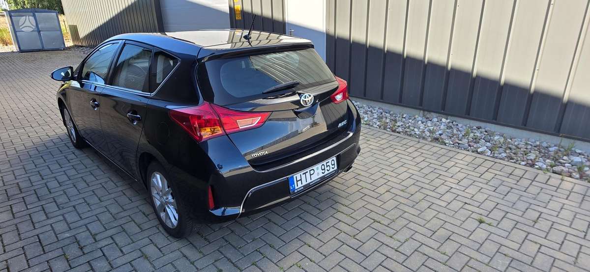 Toyota Auris - 3