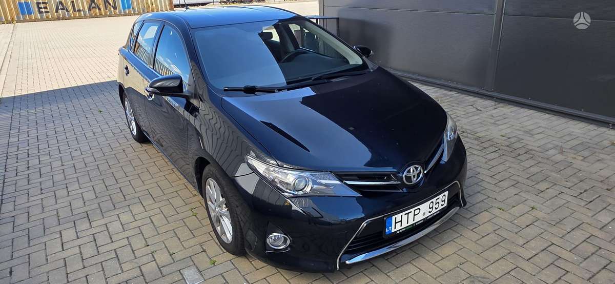 Toyota Auris - 5