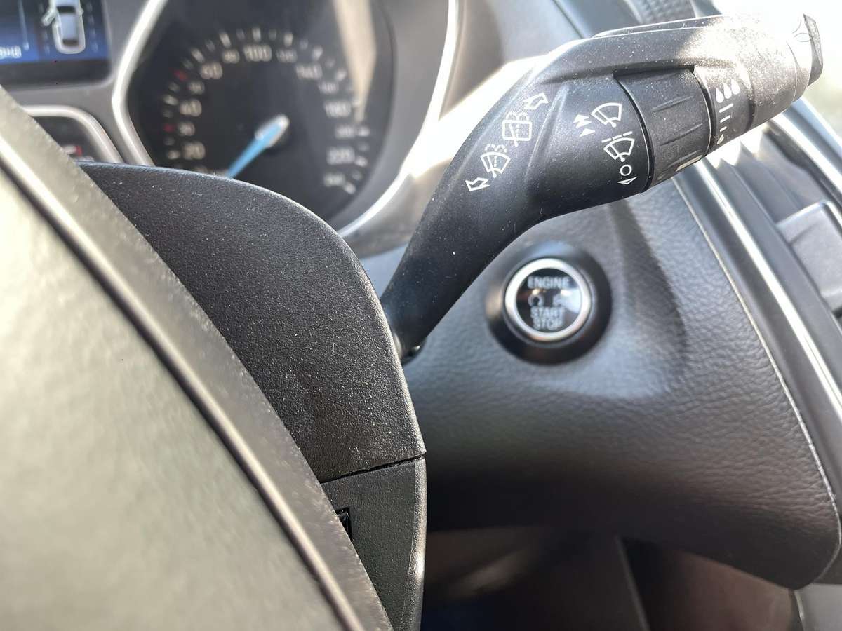 Ford Focus, 1.5 l., Хэтчбек
