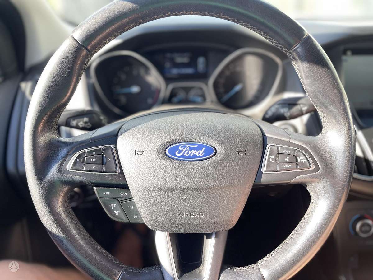Ford Focus, 1.5 l., hatchback