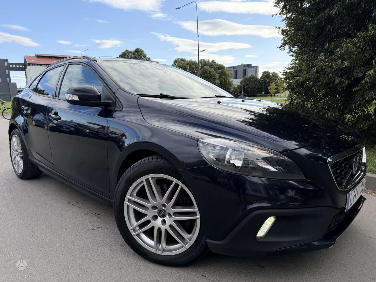 Volvo V40 Cross Country - 2