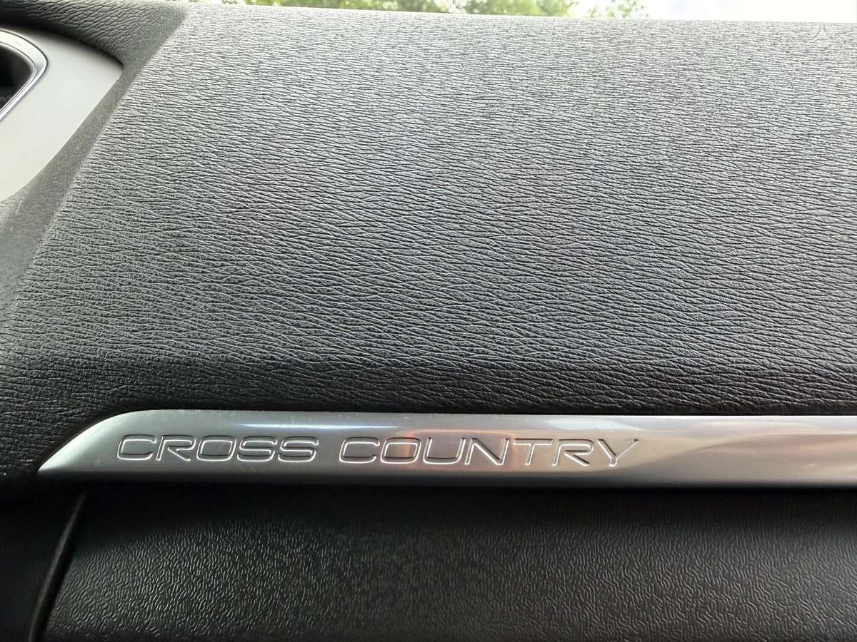 Volvo V40 Cross Country - 5