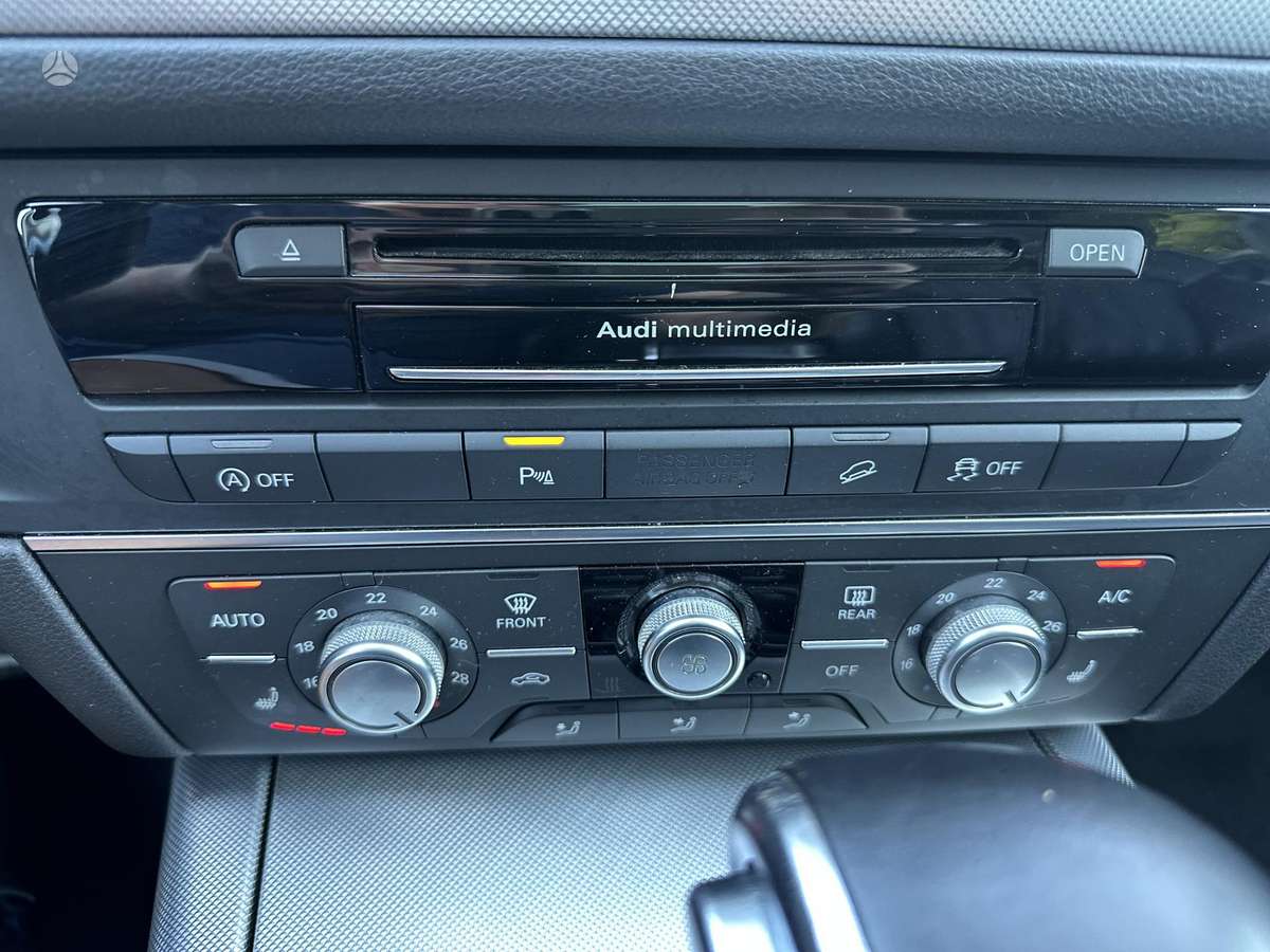 Audi A6 allroad, 3.0 l., Универсал