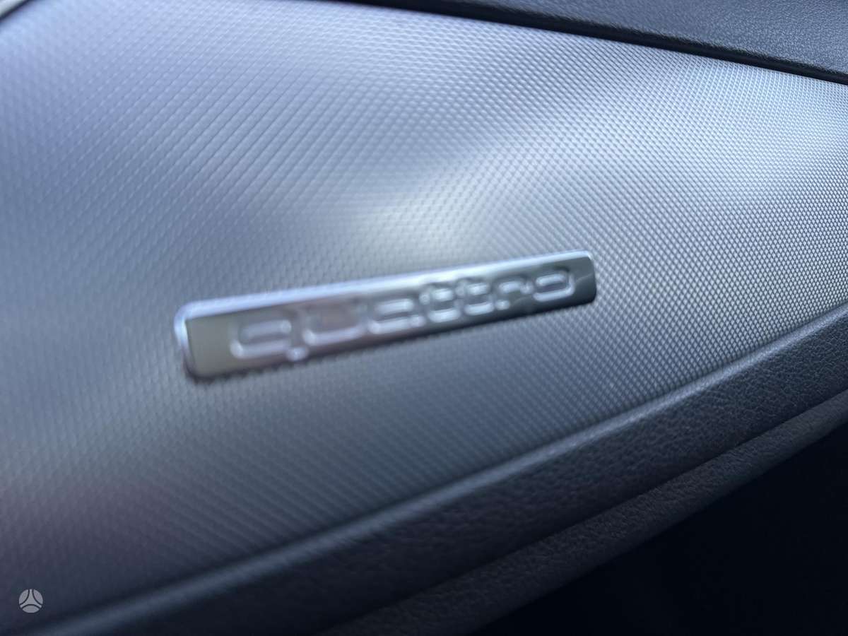 Audi A6 allroad, 3.0 l., Универсал