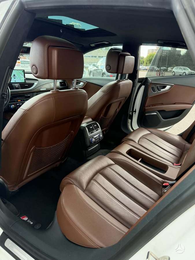 Audi A7, coupe