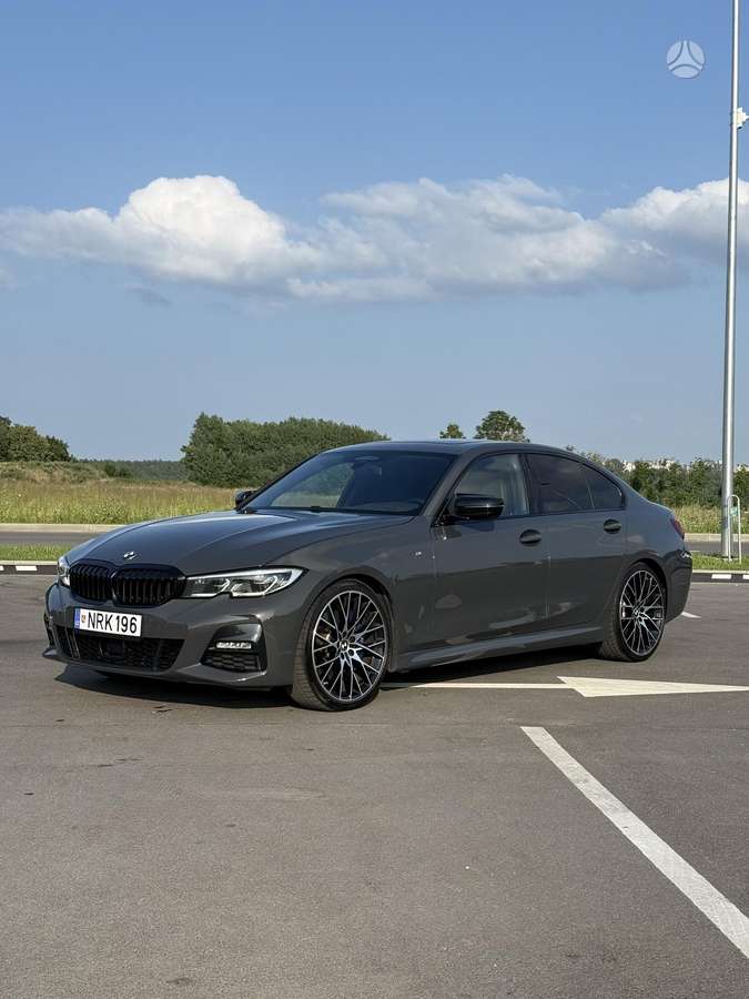 BMW 330, 3.0 l., Седан