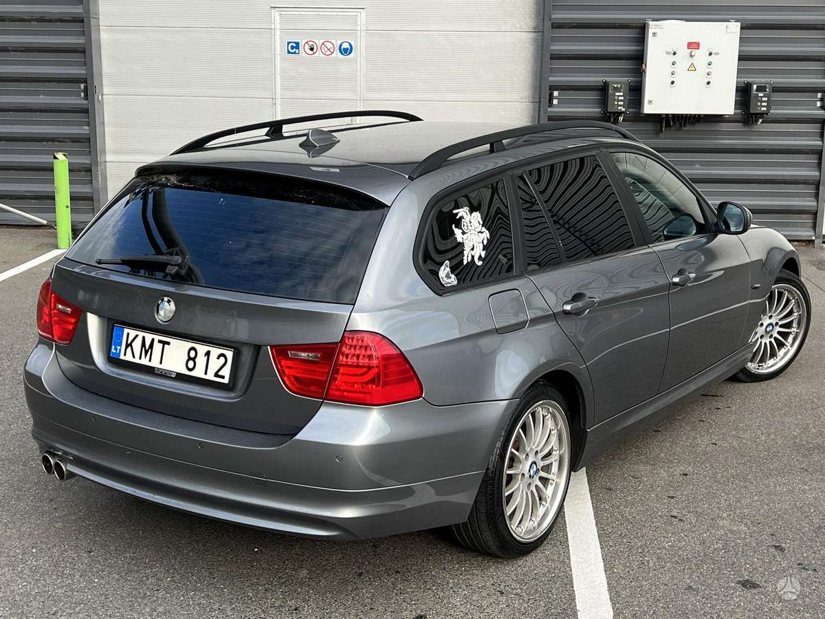BMW 320, 2.0 l., wagon