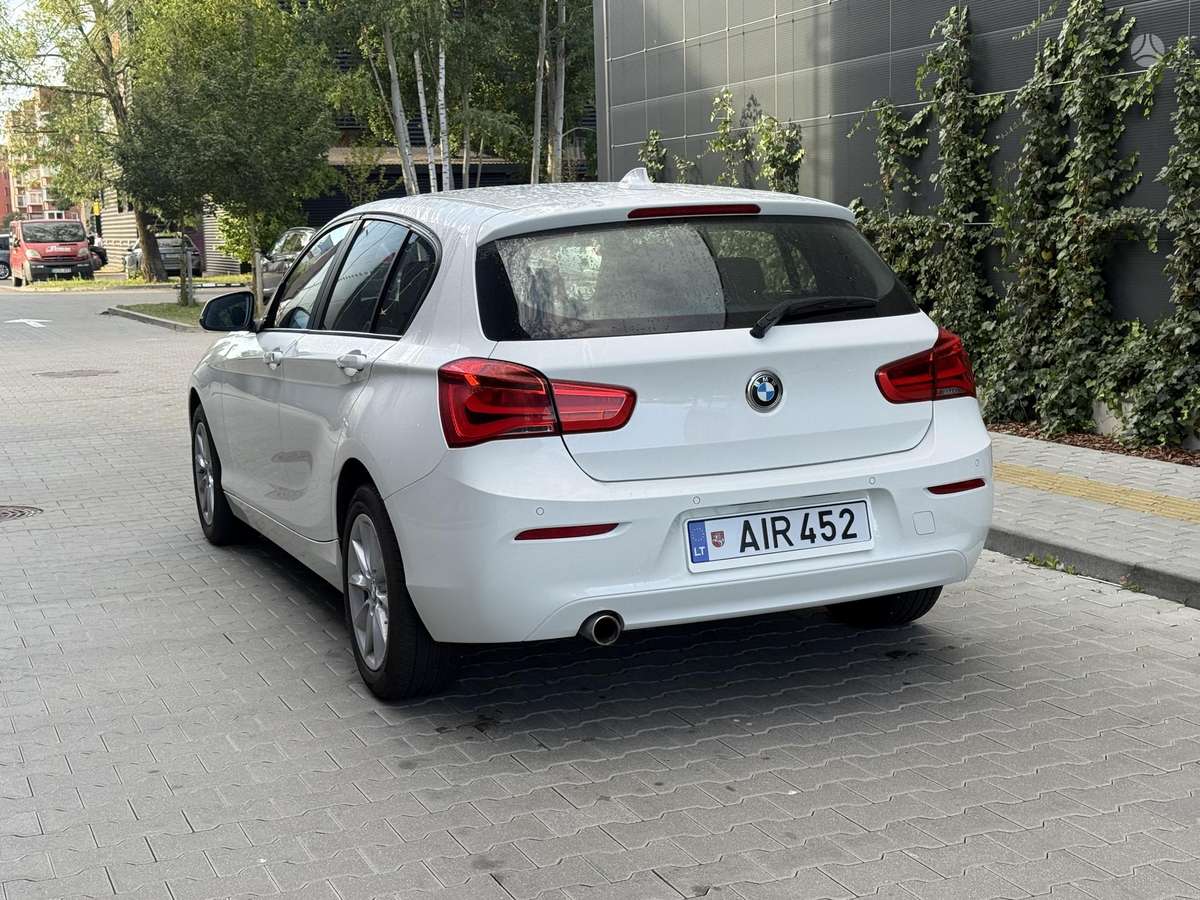 BMW 116, 1.5 l., hatchback