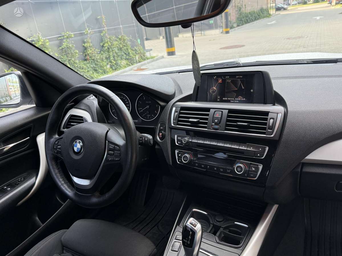 BMW 116, 1.5 l., Хэтчбек