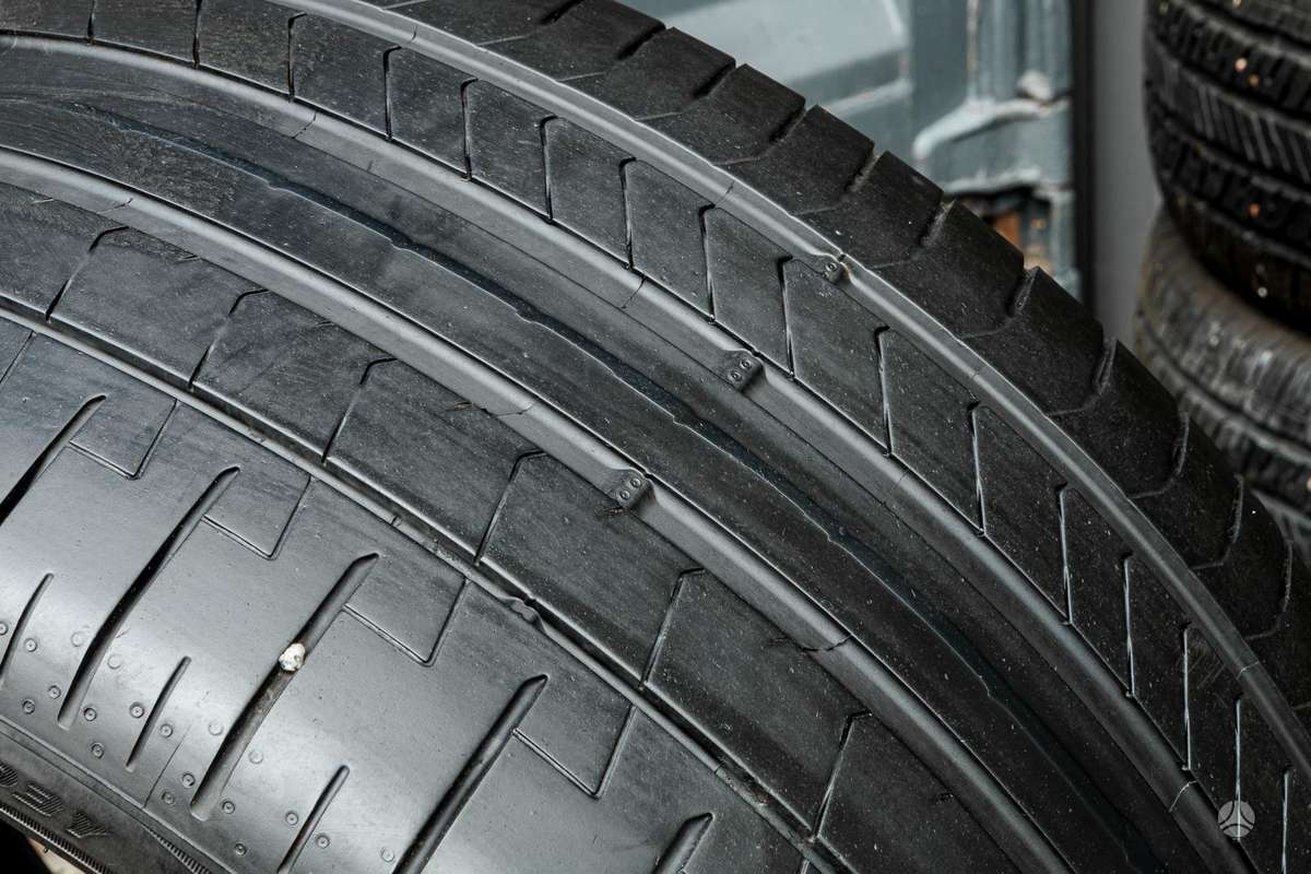 Pirelli P Zero 4 (BMW), vasarinės 285/30 R21