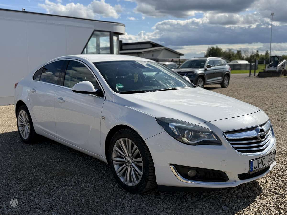 Opel Insignia, 2.0 l., Седан