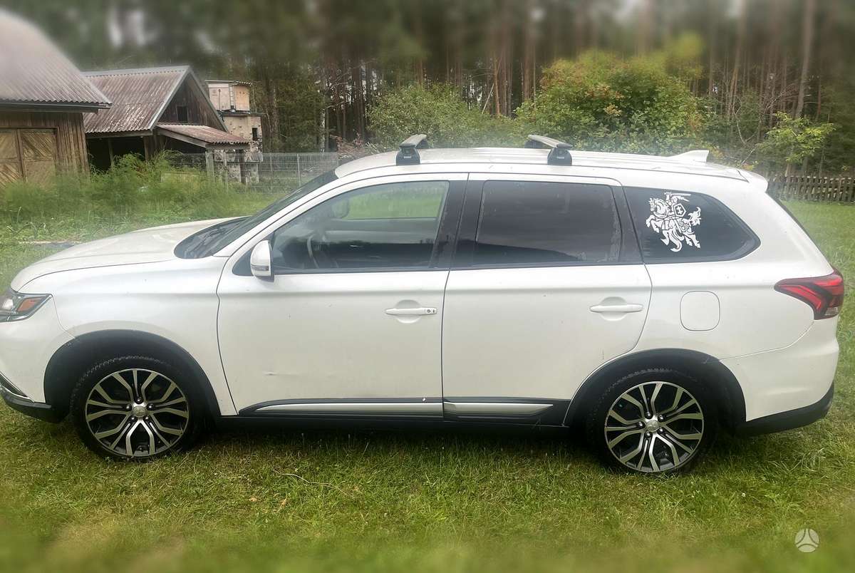 Mitsubishi Outlander, 2.4 l., Универсал