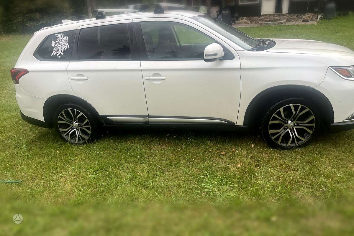 Mitsubishi Outlander, 2.4 l., Универсал