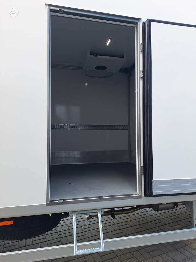 Iveco Daily, refrigerated trucks
