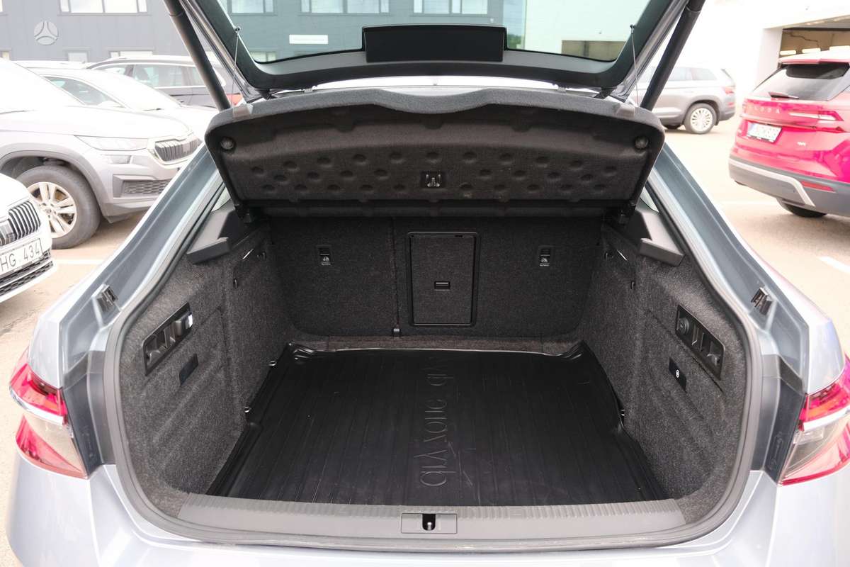 Skoda Superb, 2.0 l., hatchback