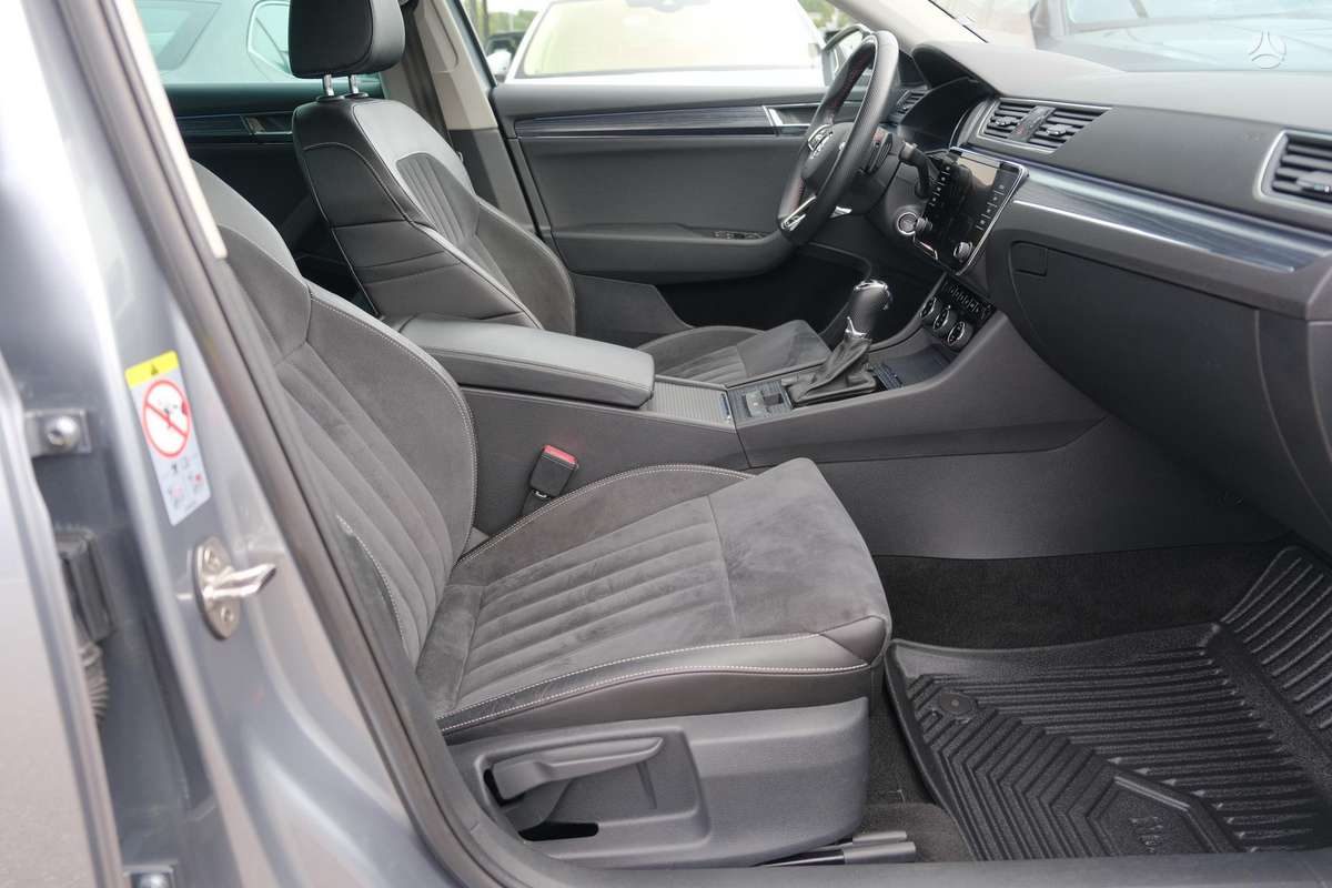 Skoda Superb, 2.0 l., hatchback
