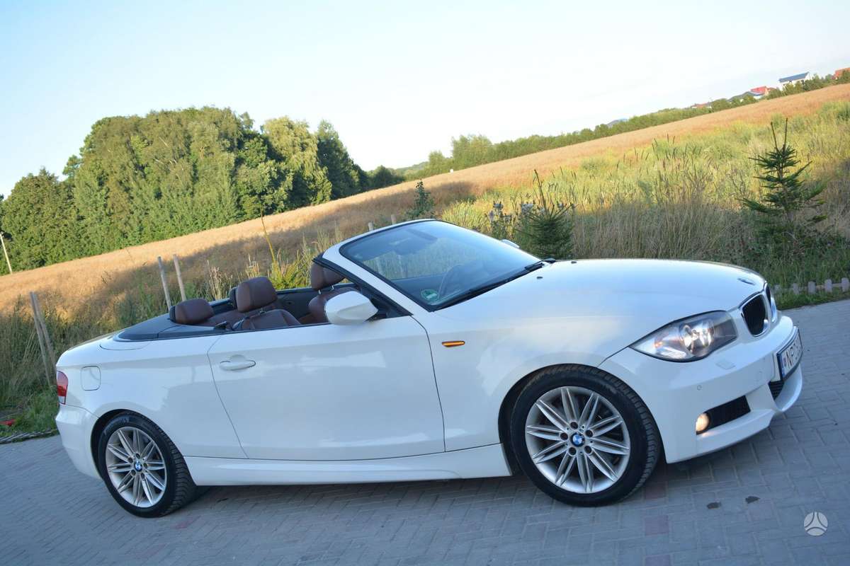 BMW 123, 2.0 l., Кабриолет