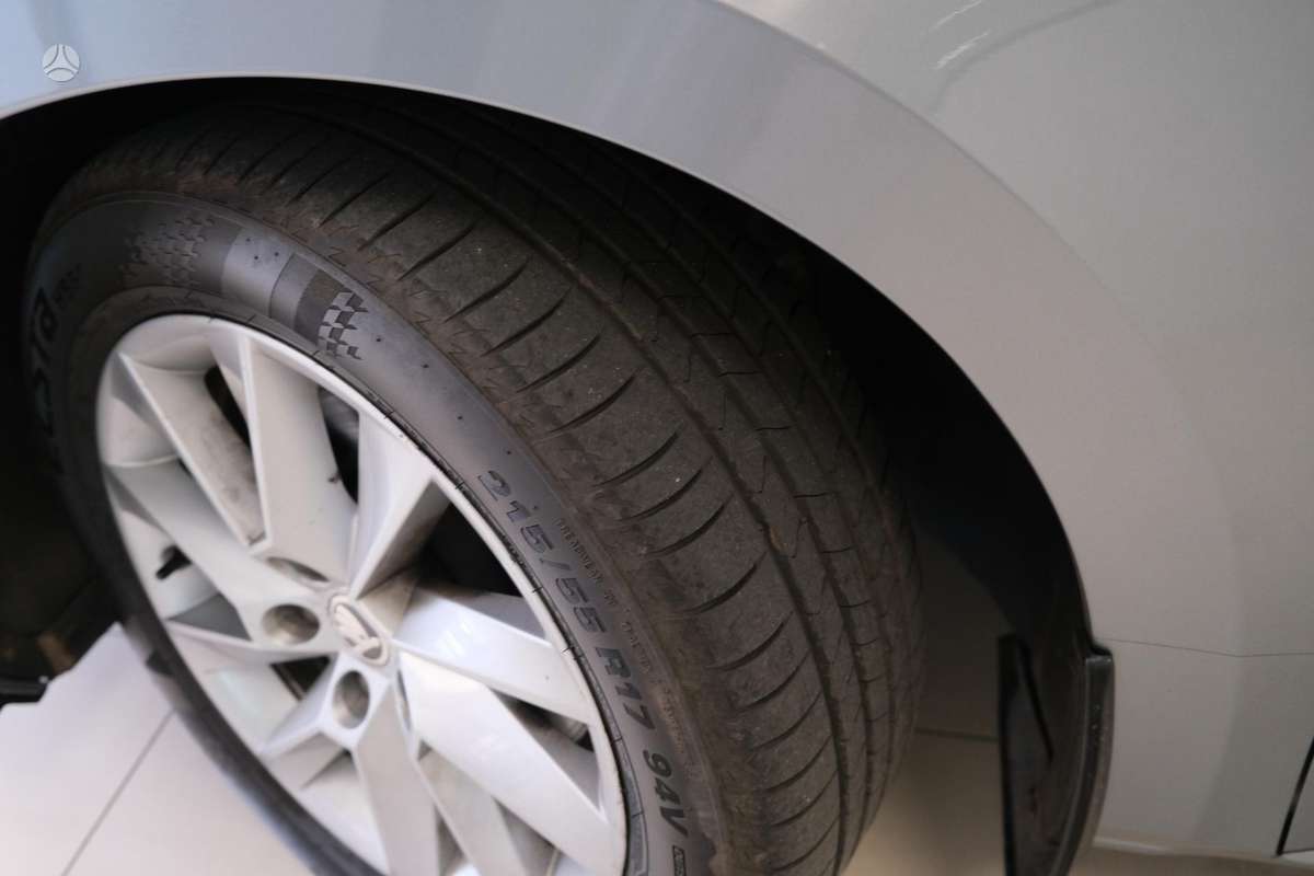 Skoda Superb, 2.0 l., hatchback