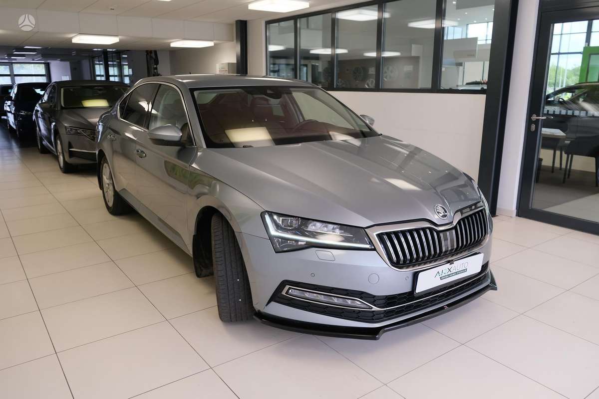 Skoda Superb, 2.0 l., hatchback