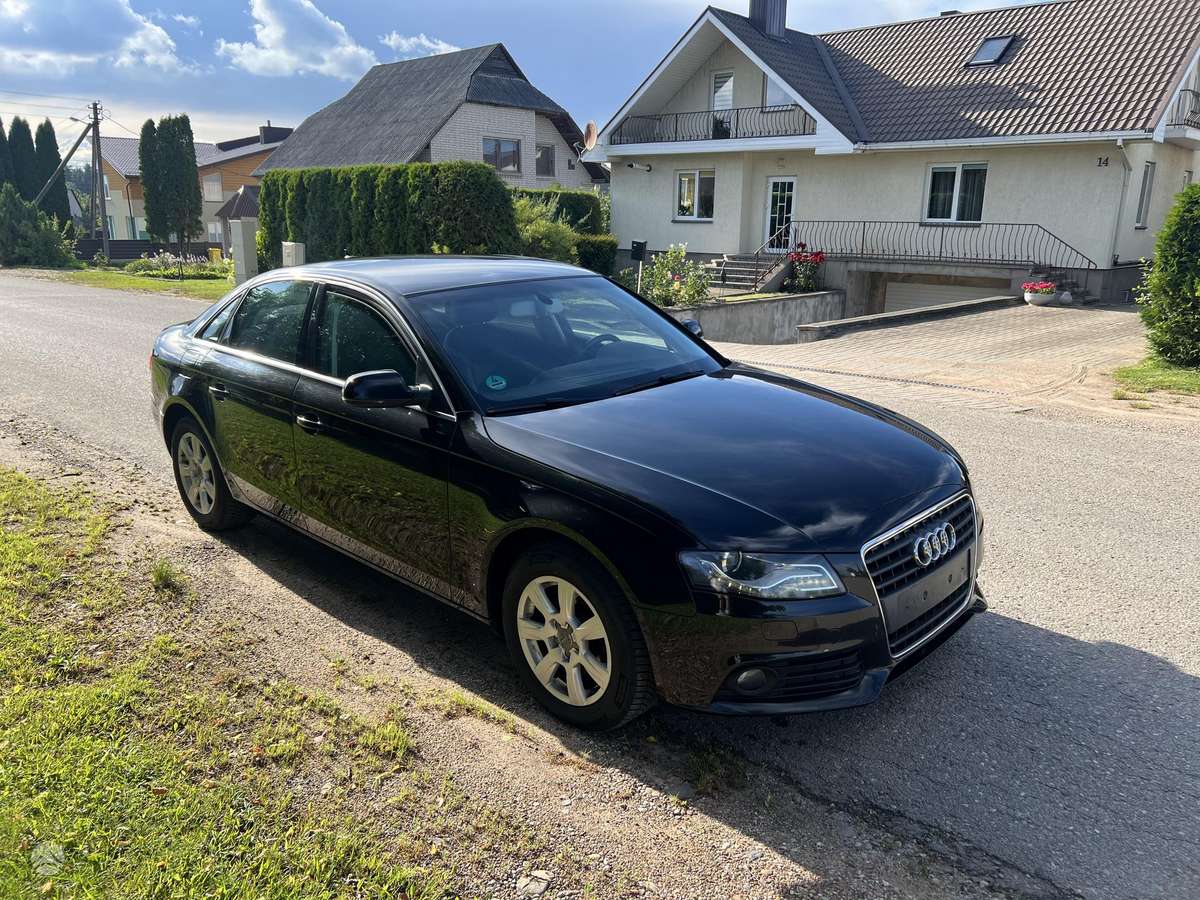 Audi A4, 2.0 l., sedanas