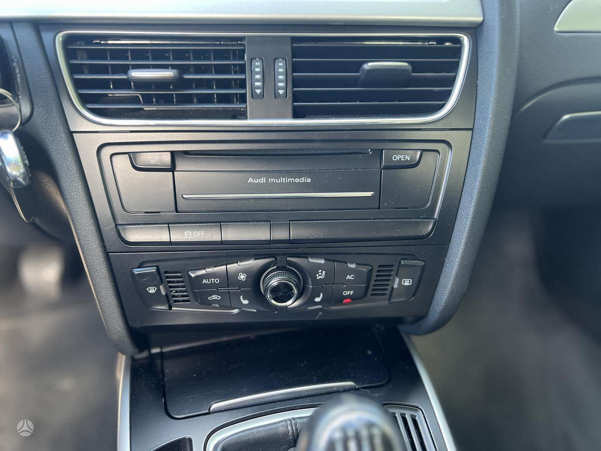Audi A4, 2.0 l., sedanas