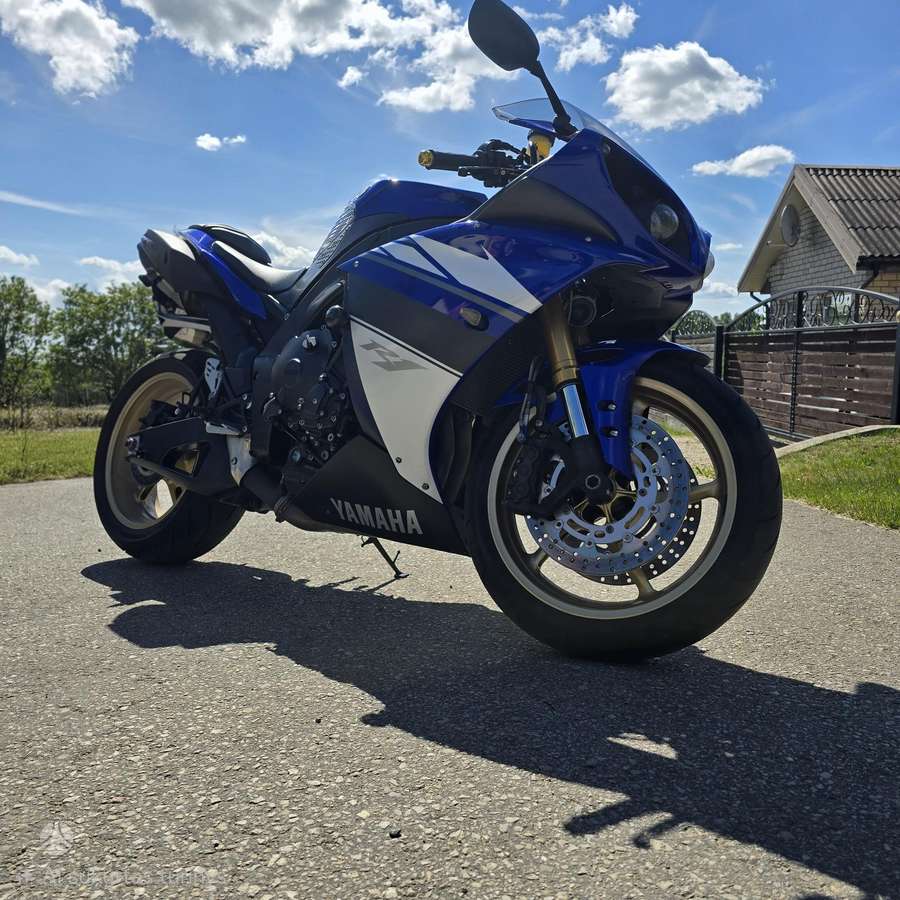 Yamaha R1 998cc, superbikes