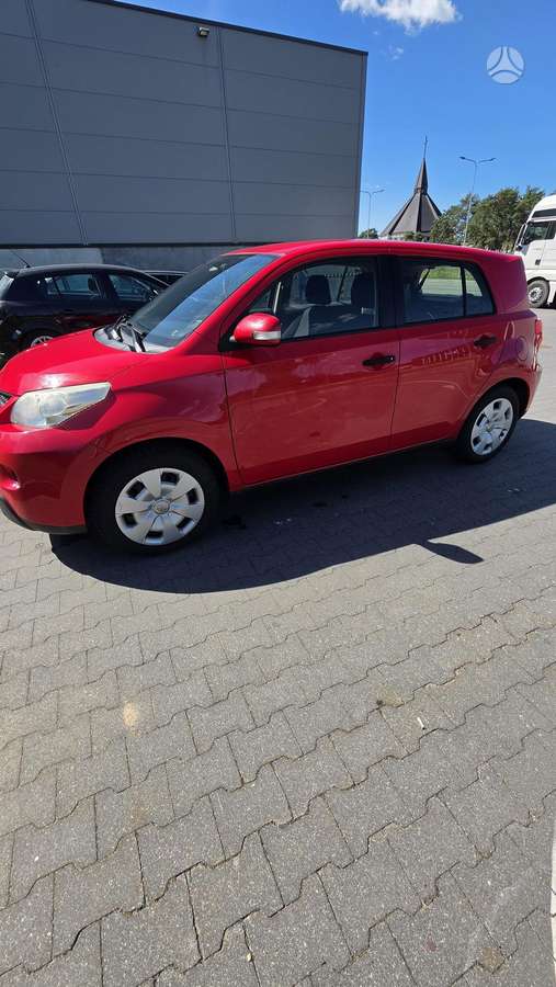 Toyota Urban Cruiser - 3