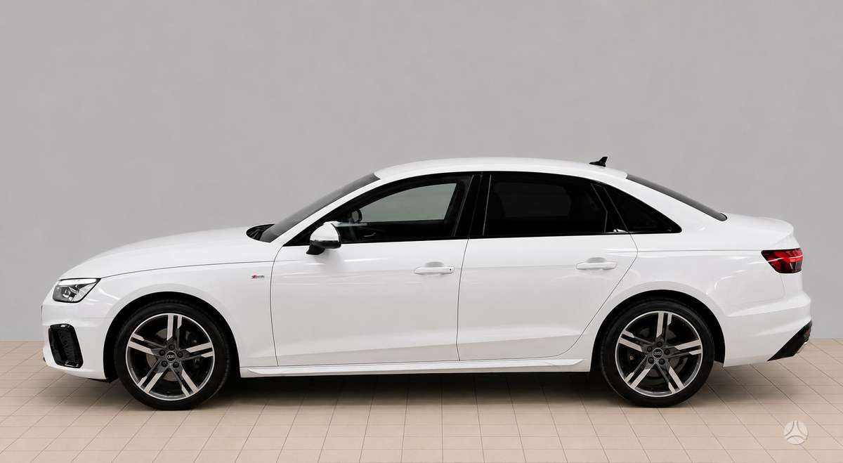 Audi A4, 2.0 l., Седан
