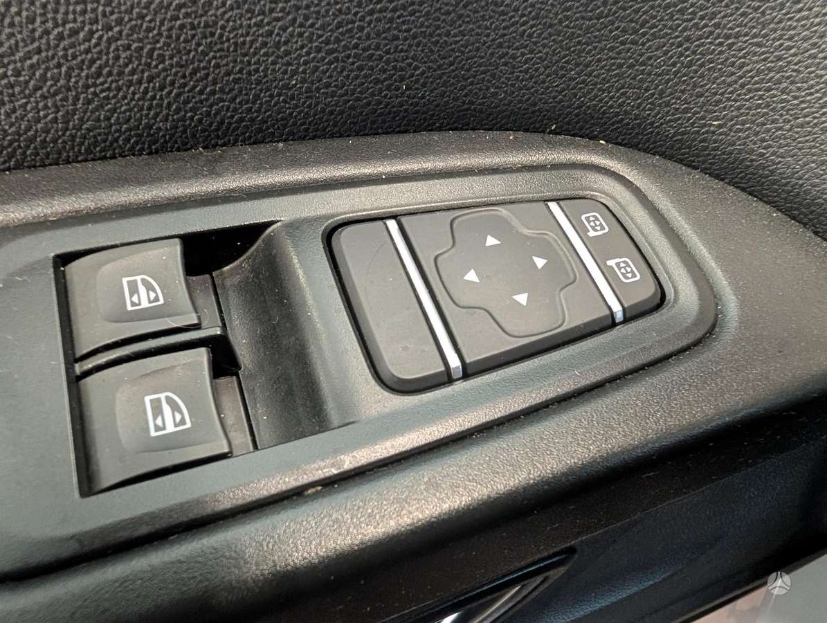 Renault Trafic, 2.0 l., passenger minibus