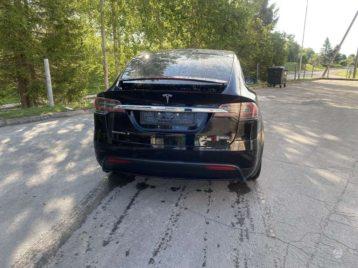 Tesla Model X, 90 kWh, off-road / crossover
