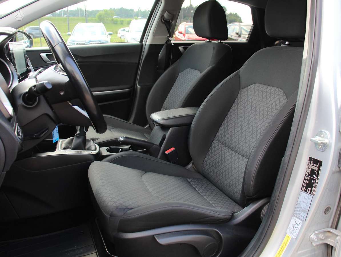 Kia Ceed, 1.5 l., hatchback