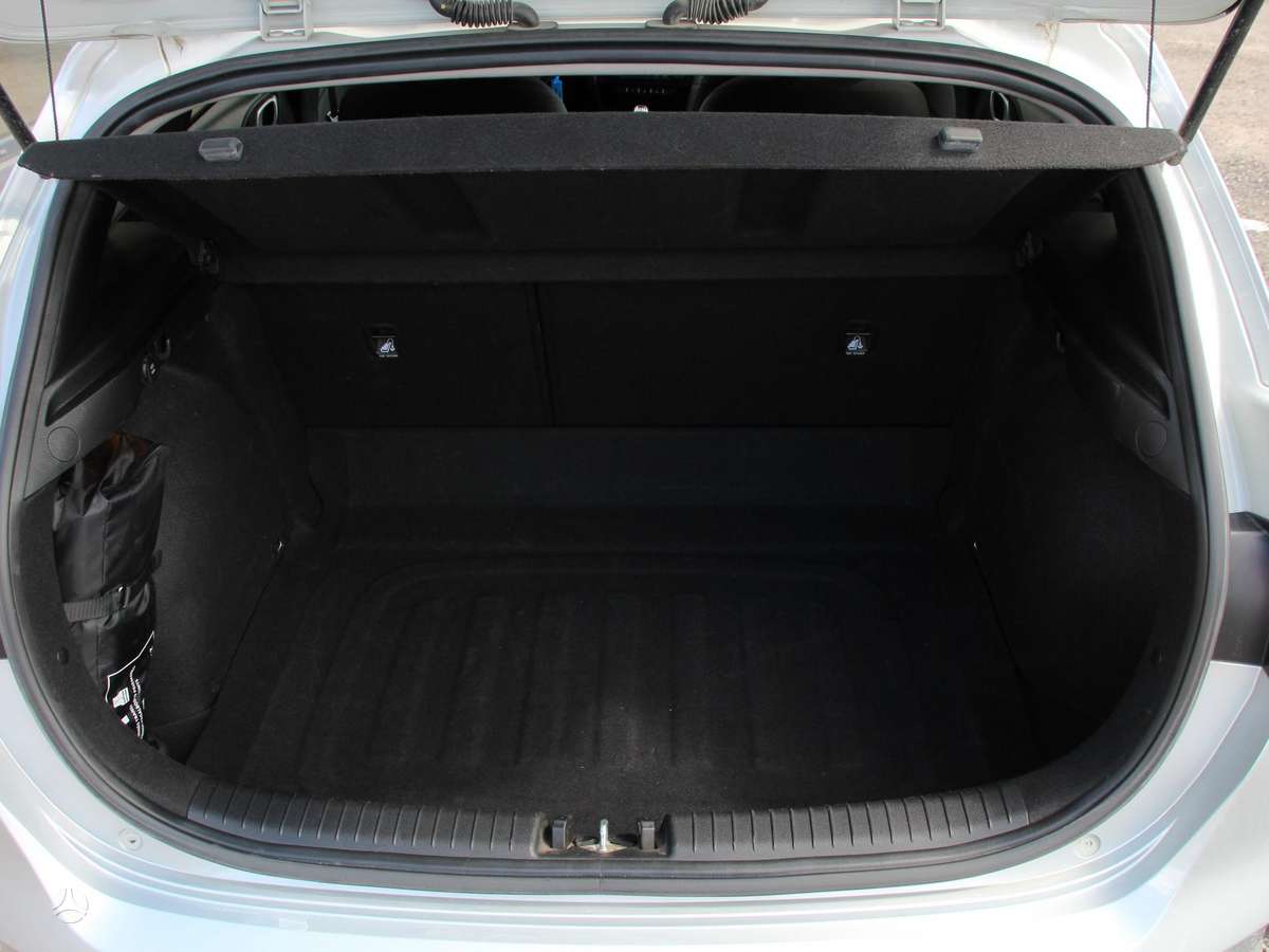 Kia Ceed, 1.5 l., hatchback