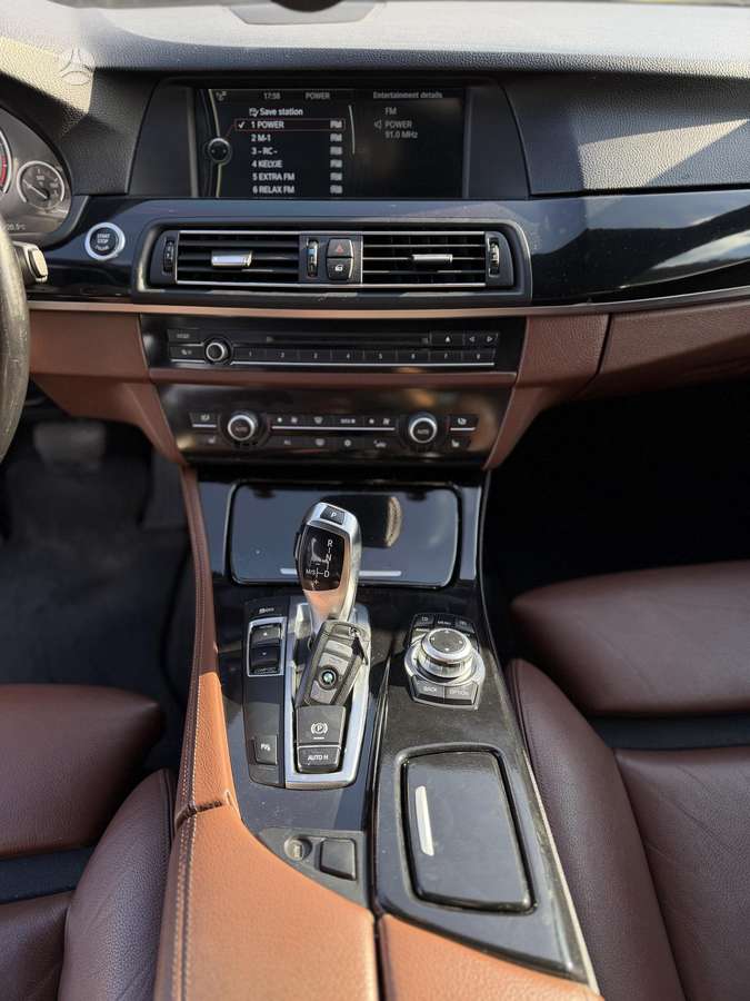BMW 520, 2.0 l., wagon