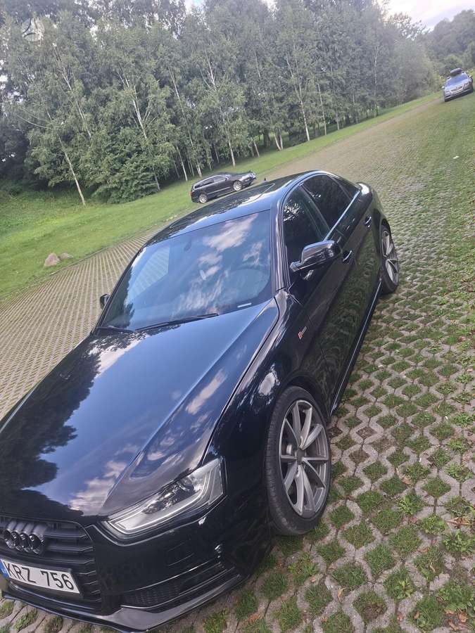 Audi S4, 3.0 l., Седан