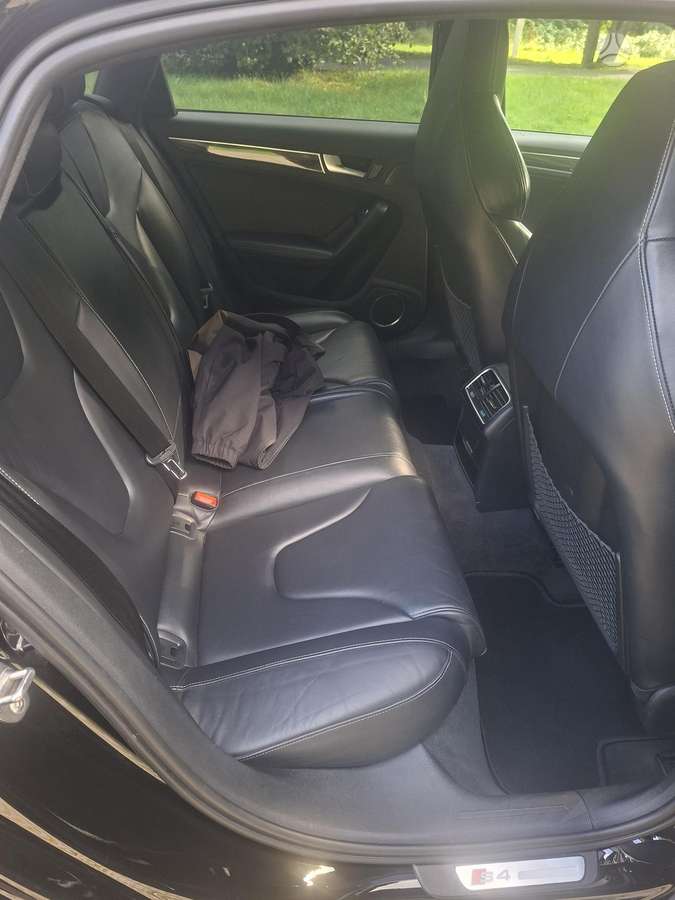 Audi S4, 3.0 l., Седан