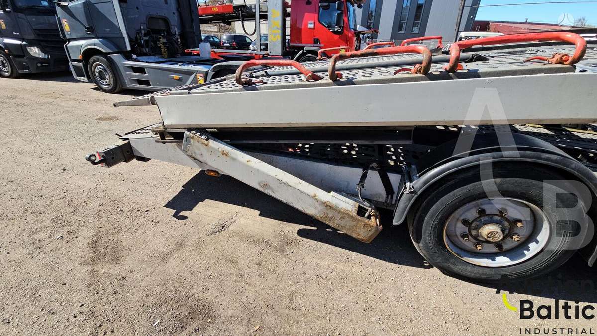 Renault D Wide, kita